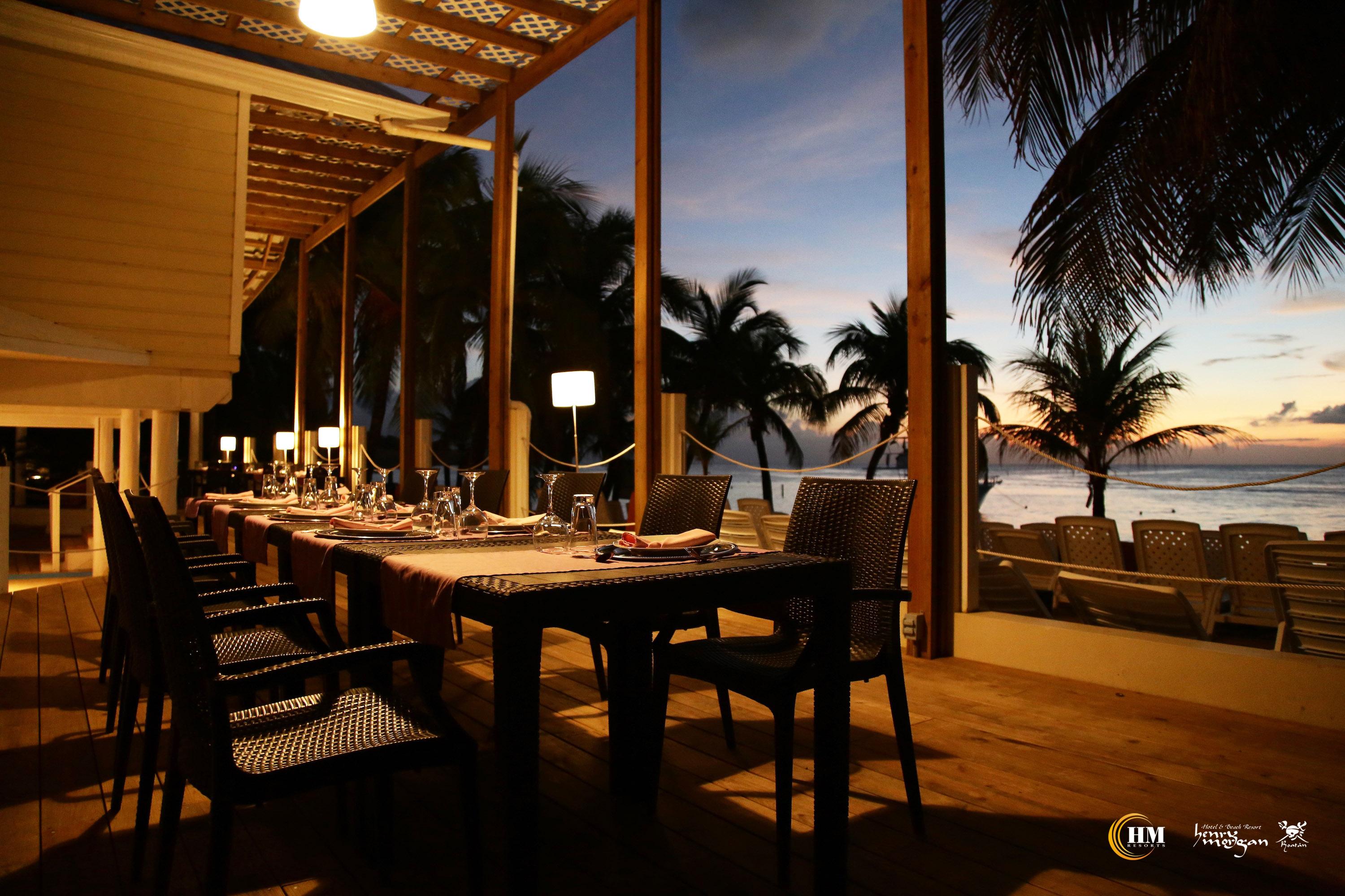 Hotel Henry Morgan All Inclusive West Bay Extérieur photo