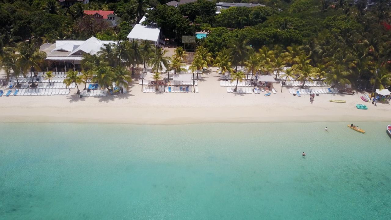 Hotel Henry Morgan All Inclusive West Bay Extérieur photo